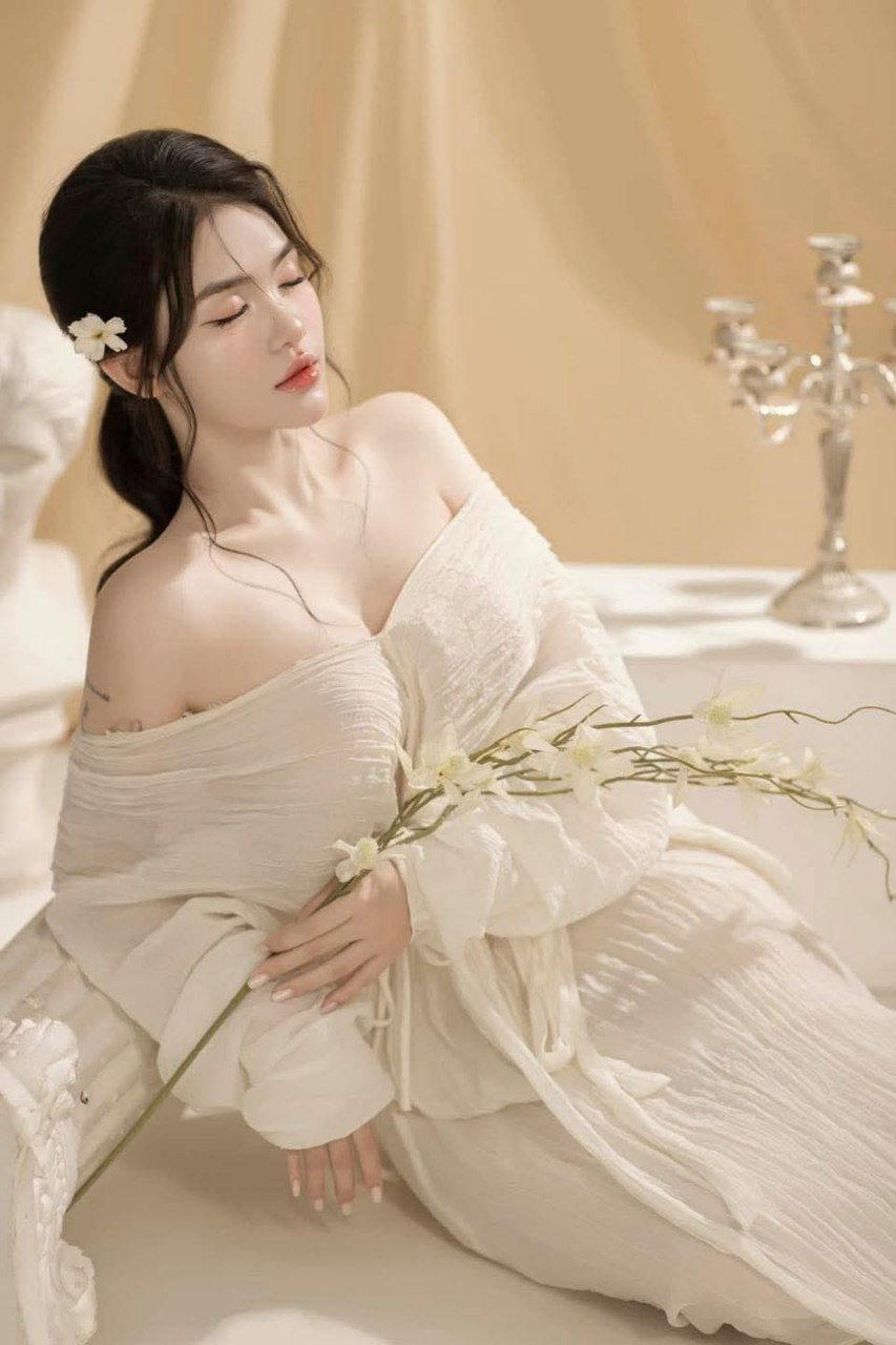 Gã tù vượt ngục biến thái vietsub